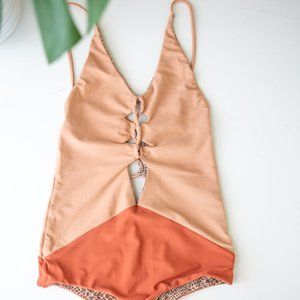 Acacia swimwear one-piece kokomo size S